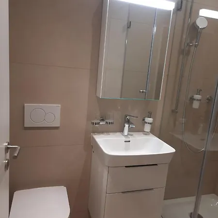 Greifengasse - Managed By Rheinfelderhof Apartment *